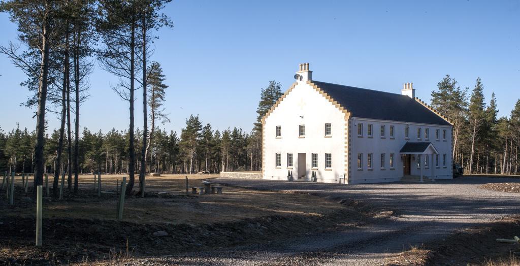 Bed and Breakfast Dinichean House Daviot  Екстер'єр фото