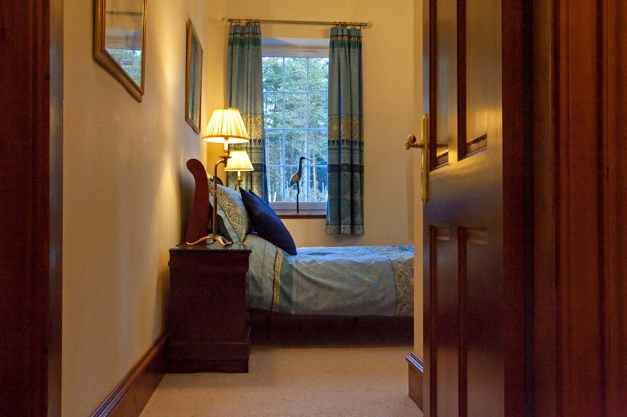 Bed and Breakfast Dinichean House Daviot  Екстер'єр фото
